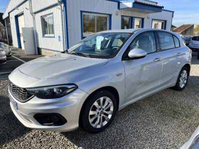 FIAT – TIPO 5 PORTES – Berline – Essence sans plomb – Gris