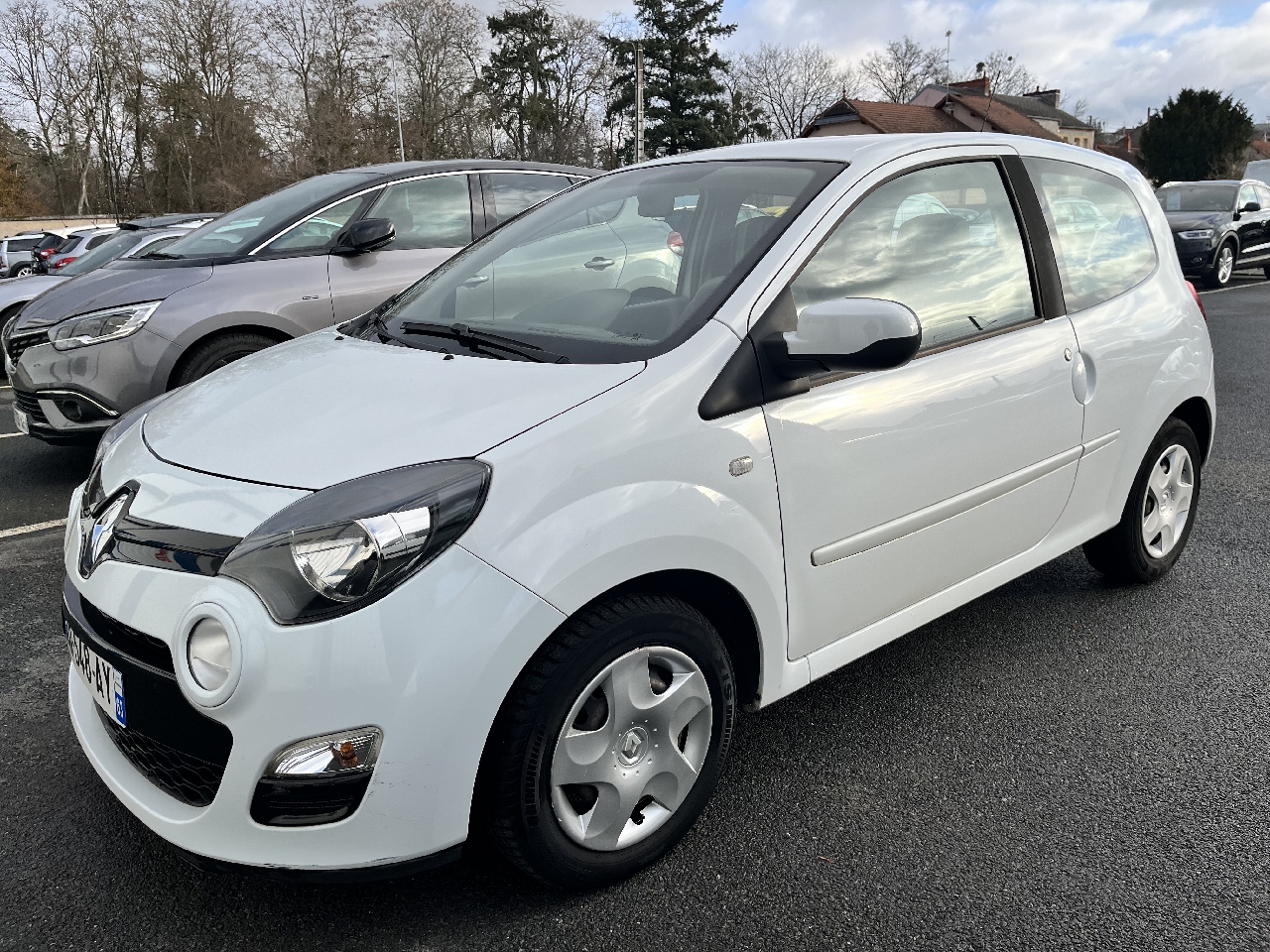 RENAULT – TWINGO II – Berline – Essence sans plomb – Blanc